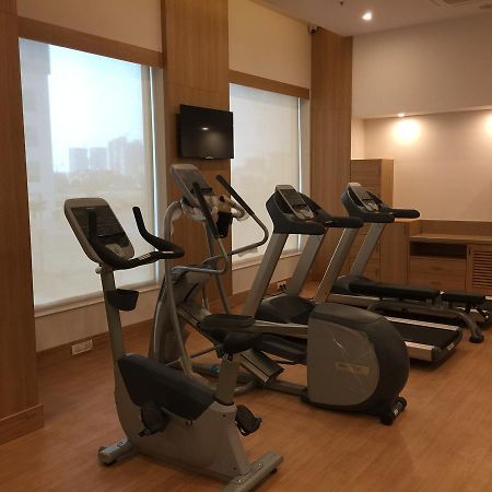 Lemon Tree Hotel, Sector 60, Gurugram Гургаон Экстерьер фото