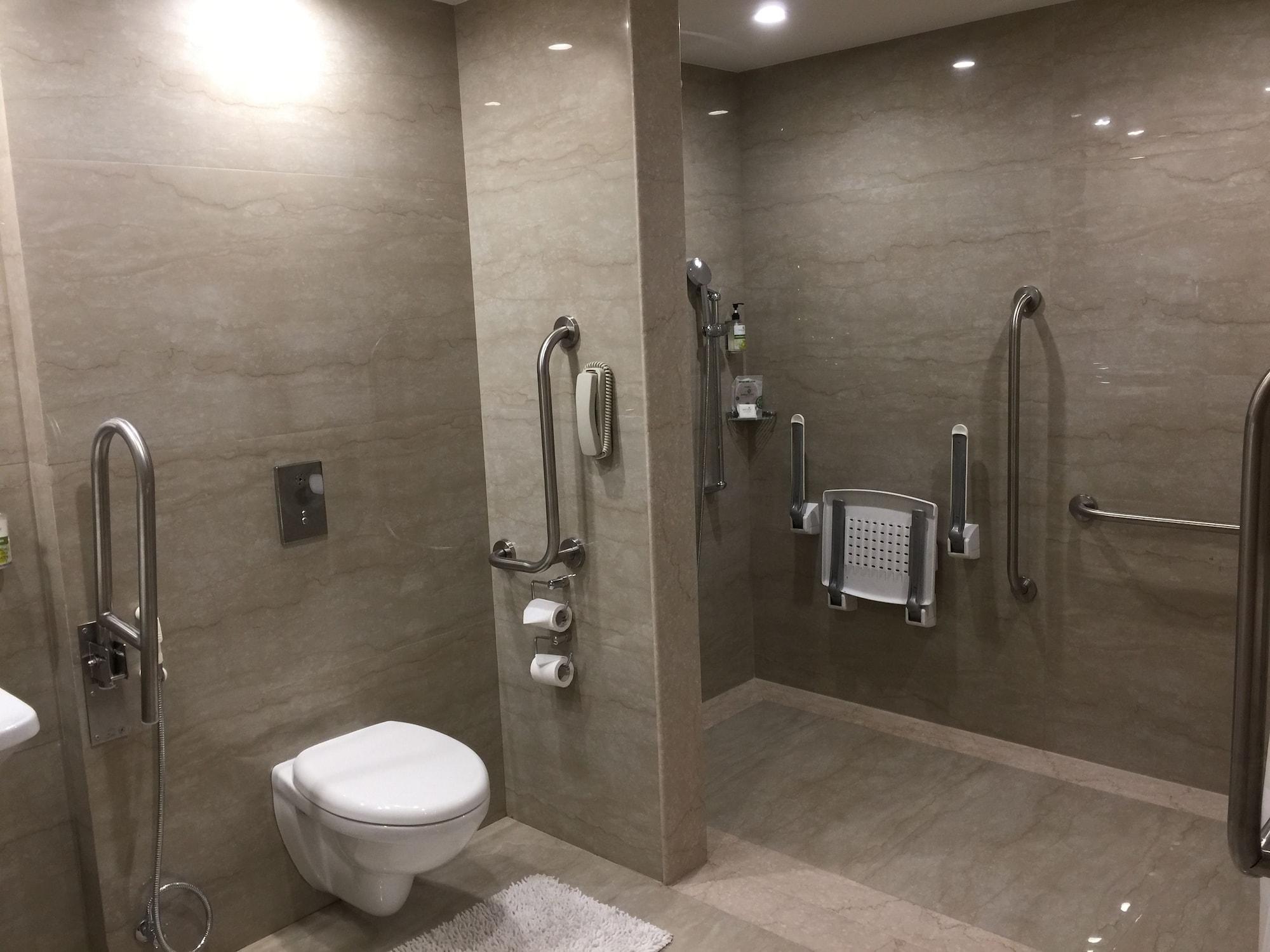 Lemon Tree Hotel, Sector 60, Gurugram Гургаон Экстерьер фото