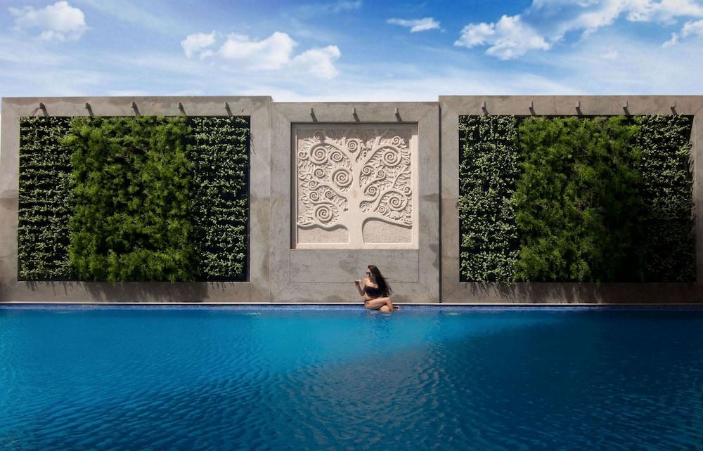 Lemon Tree Hotel, Sector 60, Gurugram Гургаон Экстерьер фото