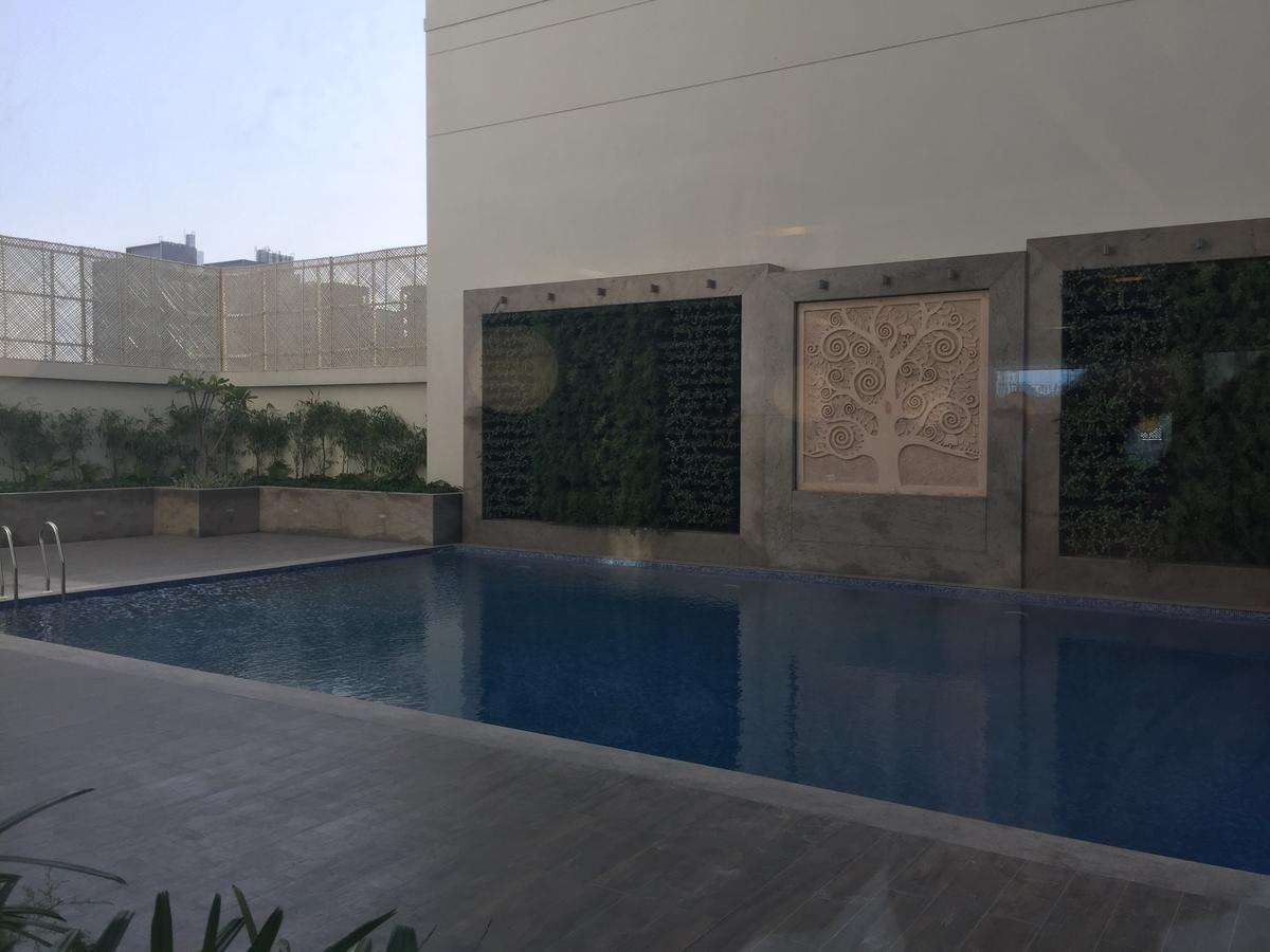 Lemon Tree Hotel, Sector 60, Gurugram Гургаон Экстерьер фото