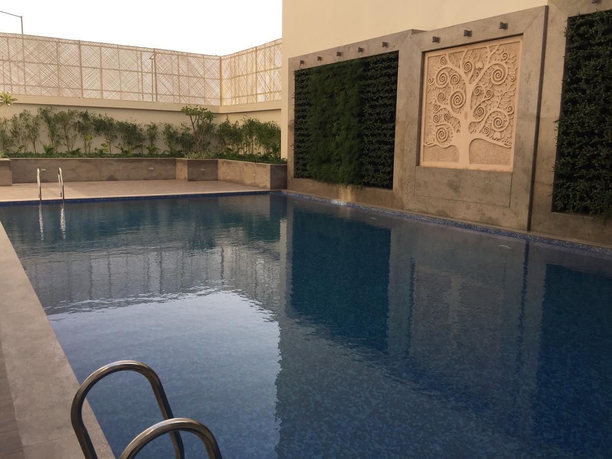 Lemon Tree Hotel, Sector 60, Gurugram Гургаон Экстерьер фото